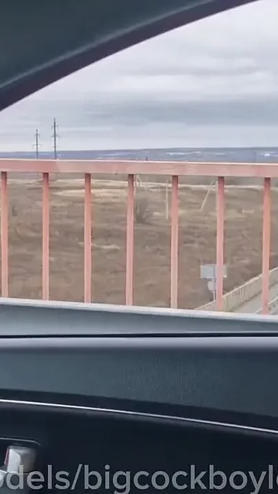 A Stranger Fucked My Tight Ass Without a Condom Right on the Highway Until I Came