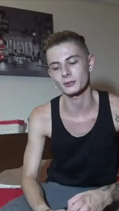Jerome Jams fucked by XXL black cock