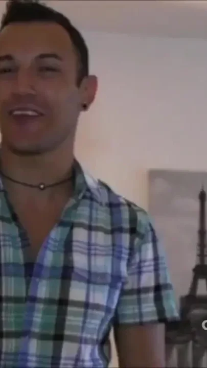 Juan Perea fucked by the pornstar Greg Centuri