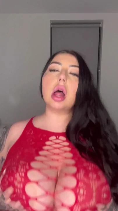 Blowjob on a BBC Dildo After Being in the Sun
