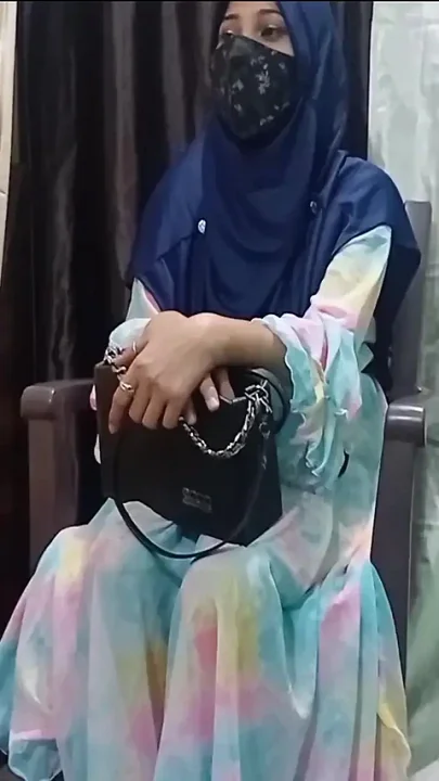 Ex-girlfriend in Hijab Veera Sex Video