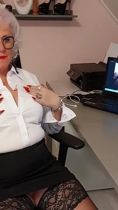 Horny Granny Play with Her Dildo at Work