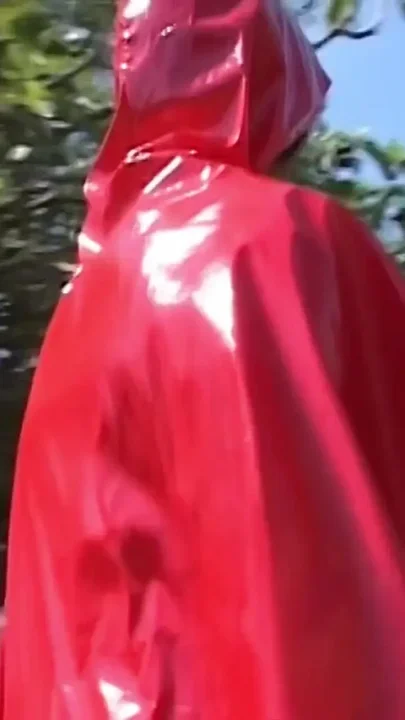 Luna When Little Red Riding Hood Meets Alice - Remastered
