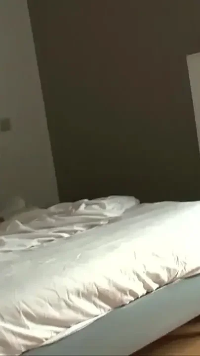 Syrial Never Stop Thinking About Sex Gets Her Ass Pounded