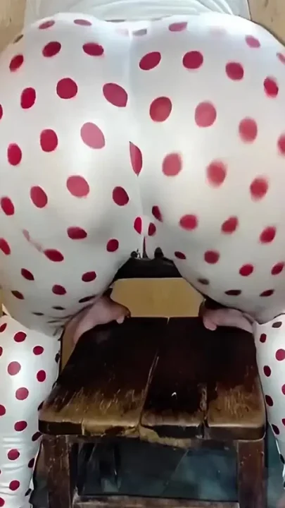 White Polka Dot Leggings Butt