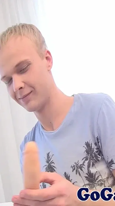 Gay Twink Guy Shawn Flair Masturbates and Play with His Asshole and a Dildo