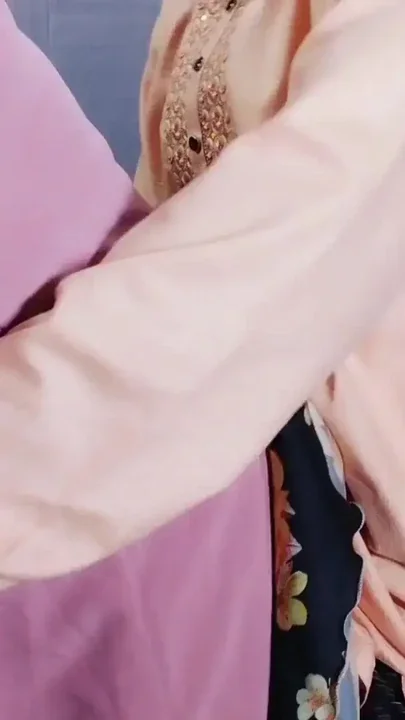 Muslim Hijabi Beautiful Housewife Fucking with Neighbor - With Clear Bangla Audio Clip 1