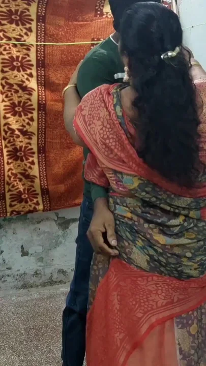 Mathvan Who Lives in the Same House Saw the House Owners Wife Wearing Panties