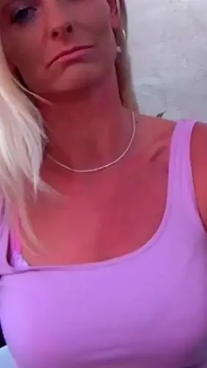 Hours of private sex tapes - Scene 02