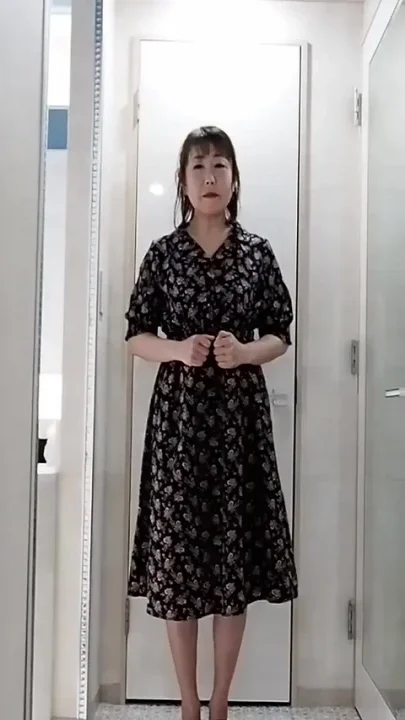 Changing Video Bikini and Boots
