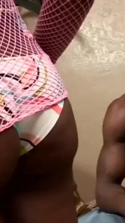 Deep black anal impact for black bitch