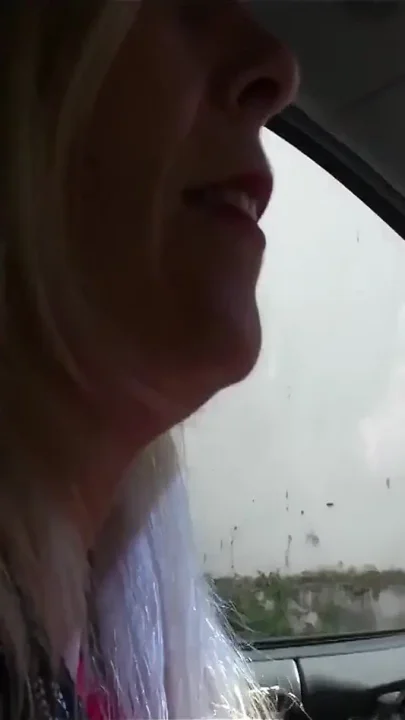 Blonde Cougar Fucked in a Car 4935 2 1 -