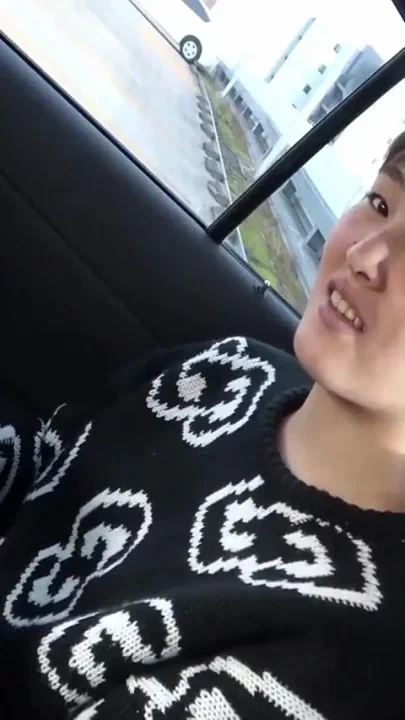 Tall Woman Car Blowjob Encounter Friend Ends with Facecum Inside