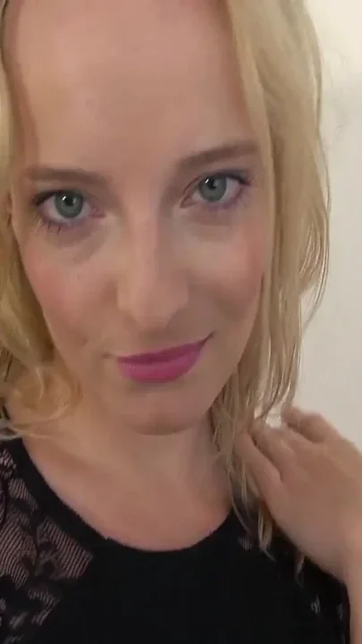 123 - 1 Babe Fucks for Creampie