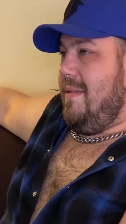Bearfilms Bottom Gay Max Mcknight Moans Loud While Fucking