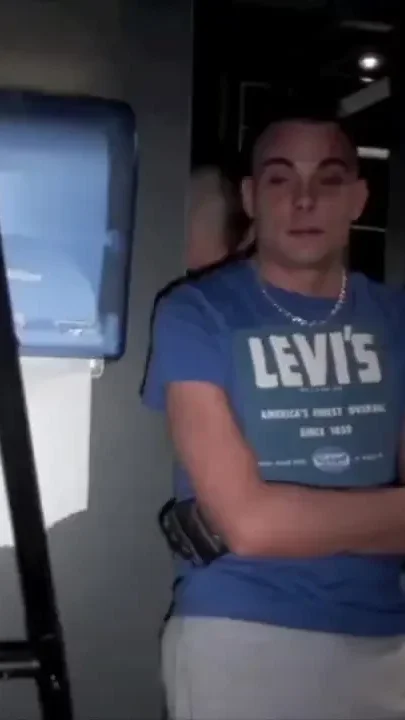 Twink fucked hard by badboy