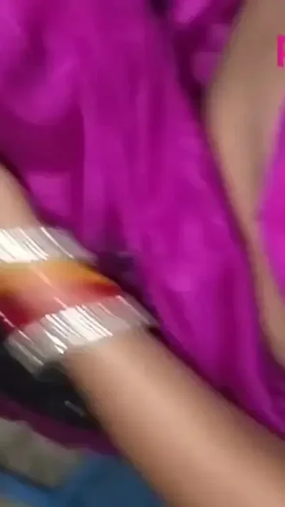 Priya Bhabhi Give Blowjob Plumber