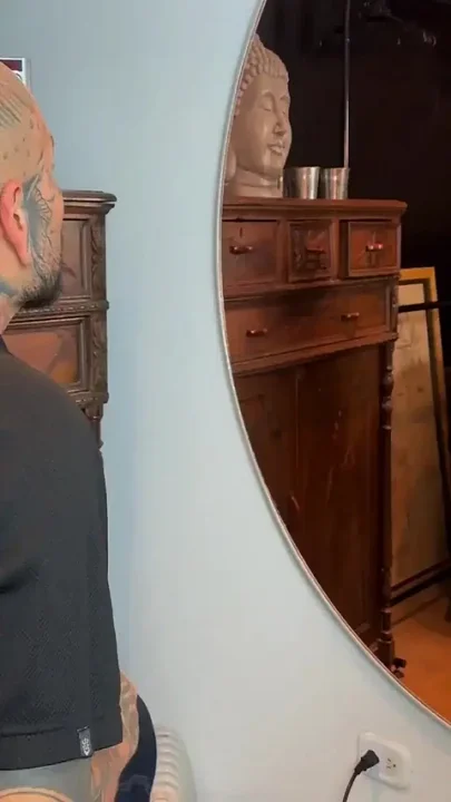 Fucking Rich with the Big Ass Hairdresser