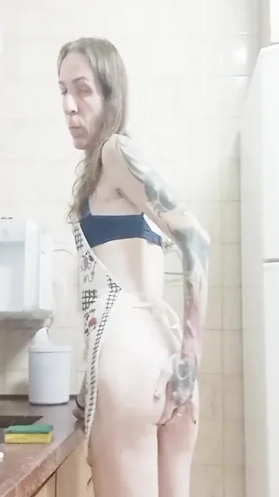 Trans Housewife Masturbating and Cumming in the Kitchen