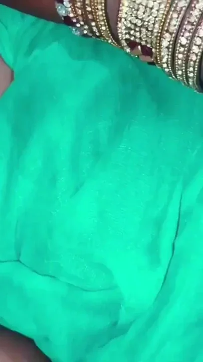 Beautiful indian desi village housewife ki new romantic chudai viral videohot