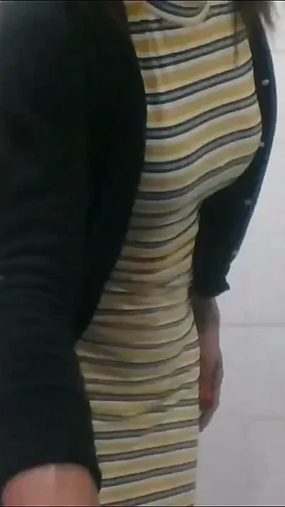 Sexy and Seductive Daniela Santos Dancing and Then Having an Orgasm