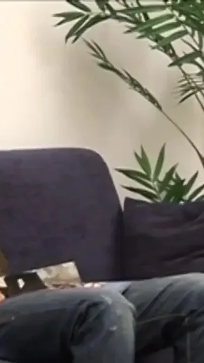 Wanker boy spies her hot Stepauntie in the bathroom