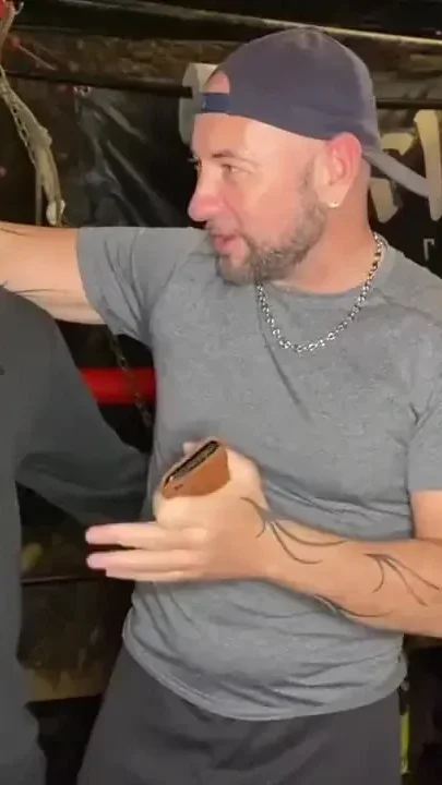 Gissuepe fucked raw by the straight orlandop