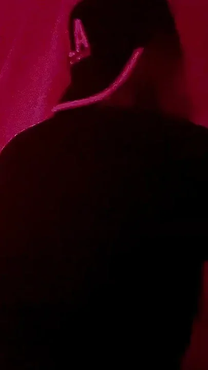 Glory Hole in a disco toilet I suck a stranger Clip 2