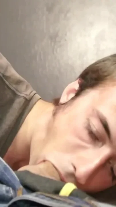 Horny guy gets his ass fucked in spreadeagle position bareback style