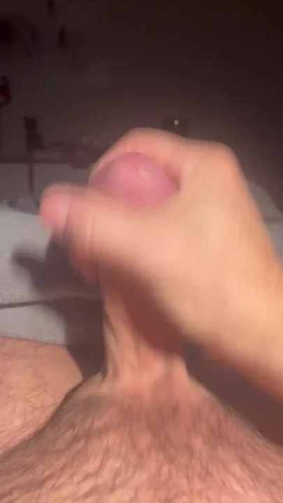 Random cumshot