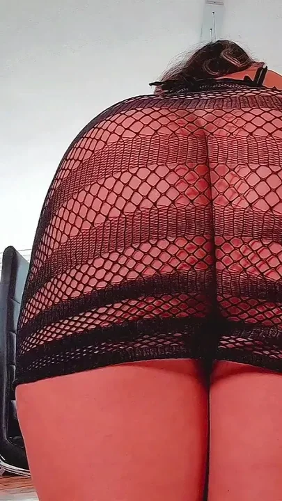 Doggystyle Squirting Waterfall