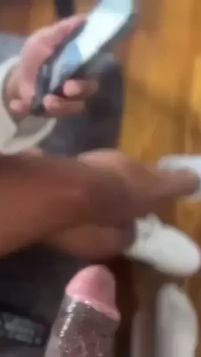 Need to Give Me a Feature Lol Who Think so Drop a Comment