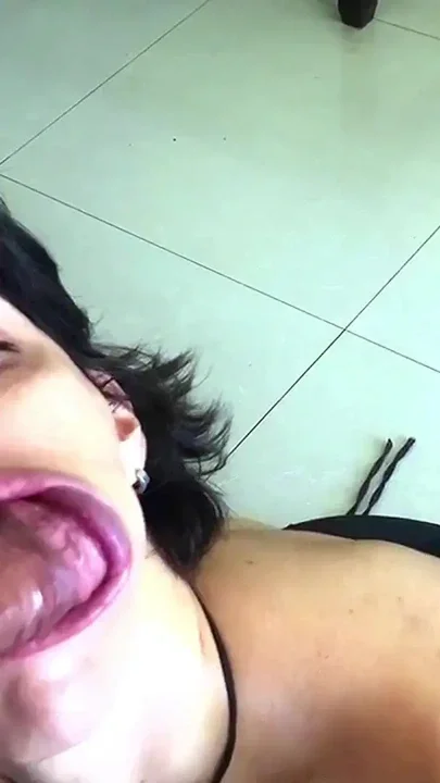 Beautiful MILF loves cum in mouth Clip 1
