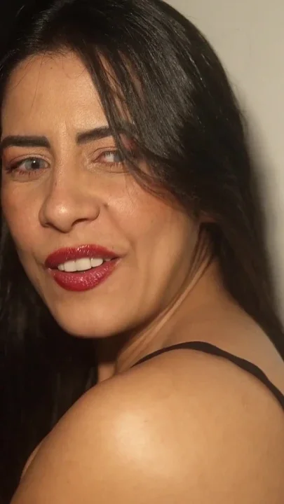 Hot MILF Is Surprised by Her New Neighbor's Huge Monster Cock and Swallows It Deep