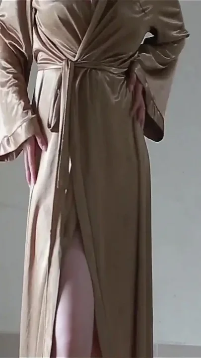 Indonesian Tobrut Girl Wearing a Sexy Satin Robe While Having Sex