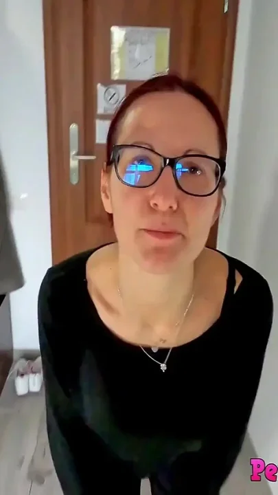 Throat fucking a horny milf
