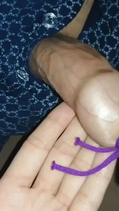 31 minutes with a tied foreskin Then lots of precum and a gorgeous cumshot Clip 2