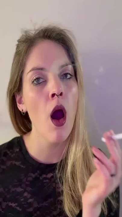 Sexy Smoking