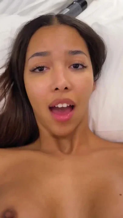 Lia Lin Becomes Your Official Girlfriend with a Hot Handjob and Sex Clip 3