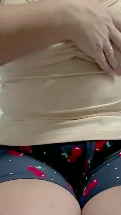 Massive Cum Shots Desperately Wanted