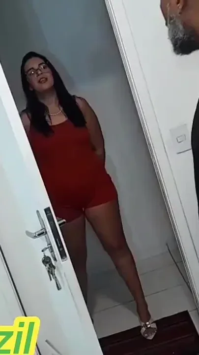 Boss After His Wife Leaves for Work Puts His Cock in His Maid in the Bedroom