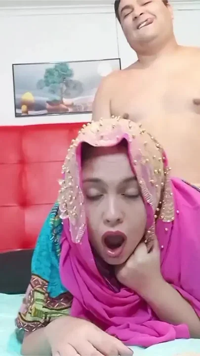 Hot Indian desi woman fucked doggy style Clip 1
