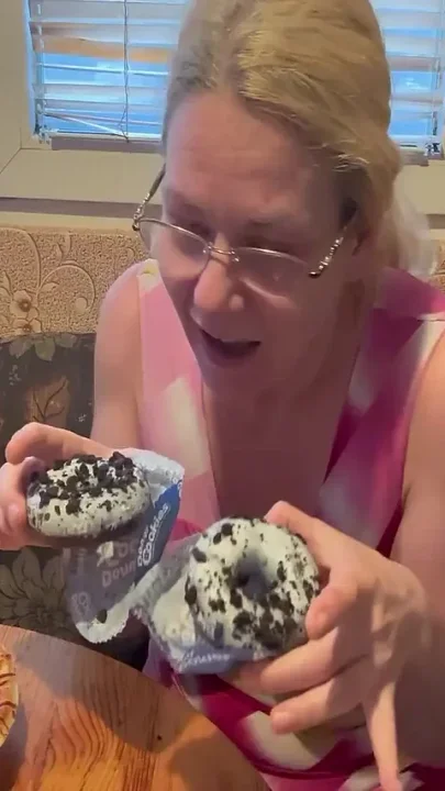 Eating and Big Belly Fetish Burping Farting