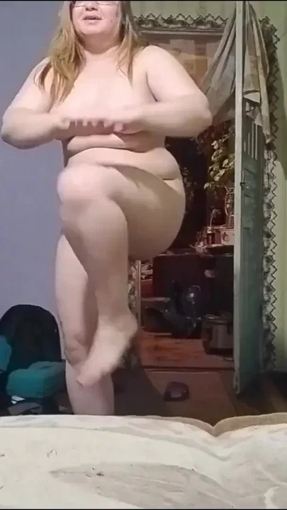 She pounced on my dick while I was filming her doing exercises Clip 2