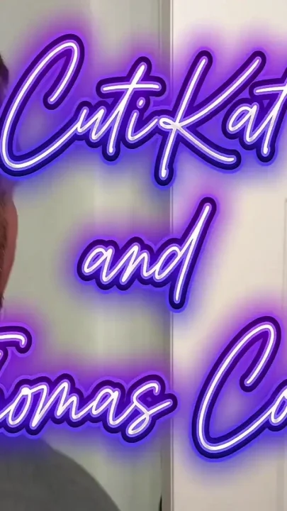Stranded Petite Spinner Pays in Sex for a Place to Stay