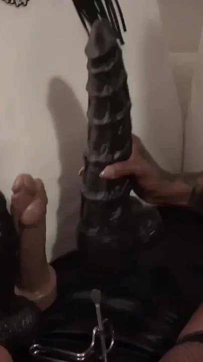The Kinky Slut Queen 