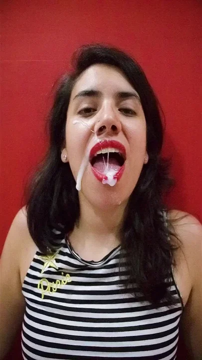 Photo Slideshow 1 CFNM Double Cumshot facial Blowjob Mouthful