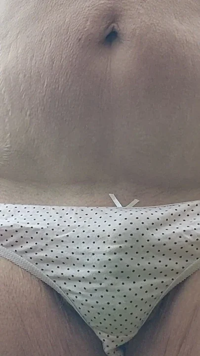 Polkadot piss
