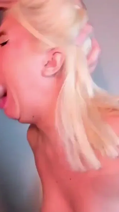 FUCK MY MOUTH STEPDAD BIG COCK 26 CM Clip 1