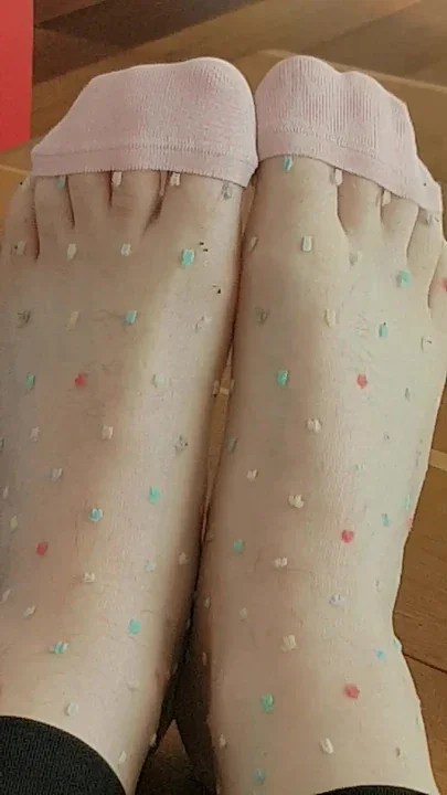 Nicki-Crossdress sexy Nylon-Feet - Feet-Lover